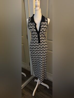 House of Harlow 1960 Black & White Midi Slit Dress with Geometric Pattern
